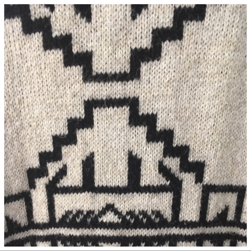 Staring At Stars Aztec Print Open Cardigan - Picture 3 of 6